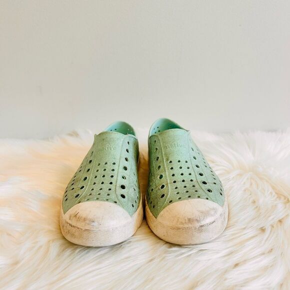 Native Jefferson Bling Mint Green Sparkle Shoes! - Picture 2 of 6